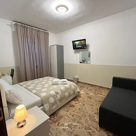 Prime Sant'agostino 3*